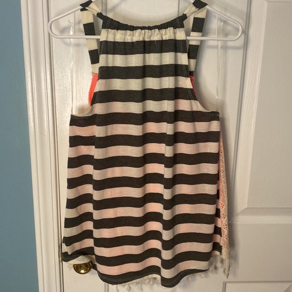 Jolt Tank Top - Picture 3 of 4